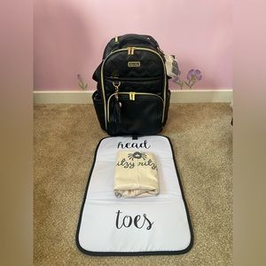 NWT Itzy Ritzy Boss Plus - Mystic.